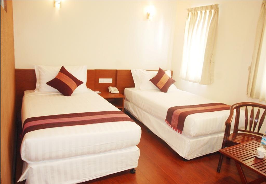 Hotel Memory Sittwe Kültér fotó